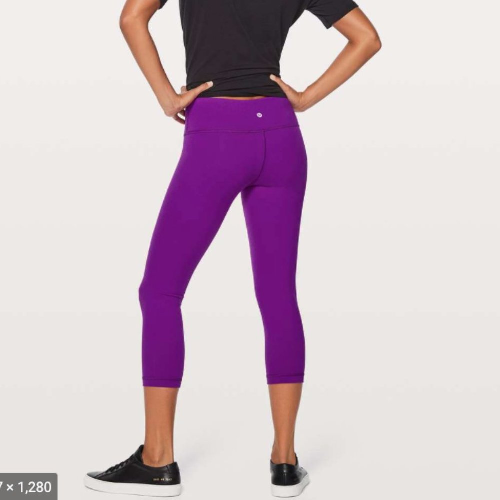 Lululemon Purple Wunder Under capri cropped leggings tender violet